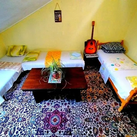 Central Suites Хостел Варна
