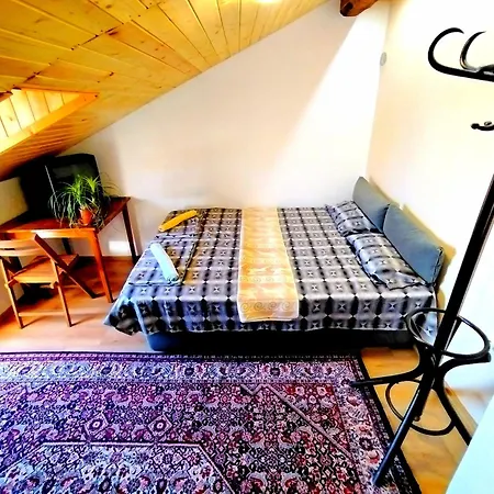 Central Suites *