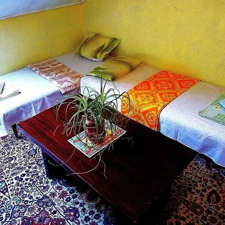 Central Suites Хостел Варна