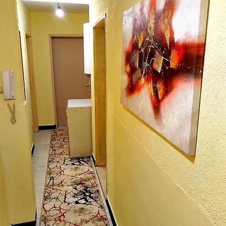 Хостел Central Suites